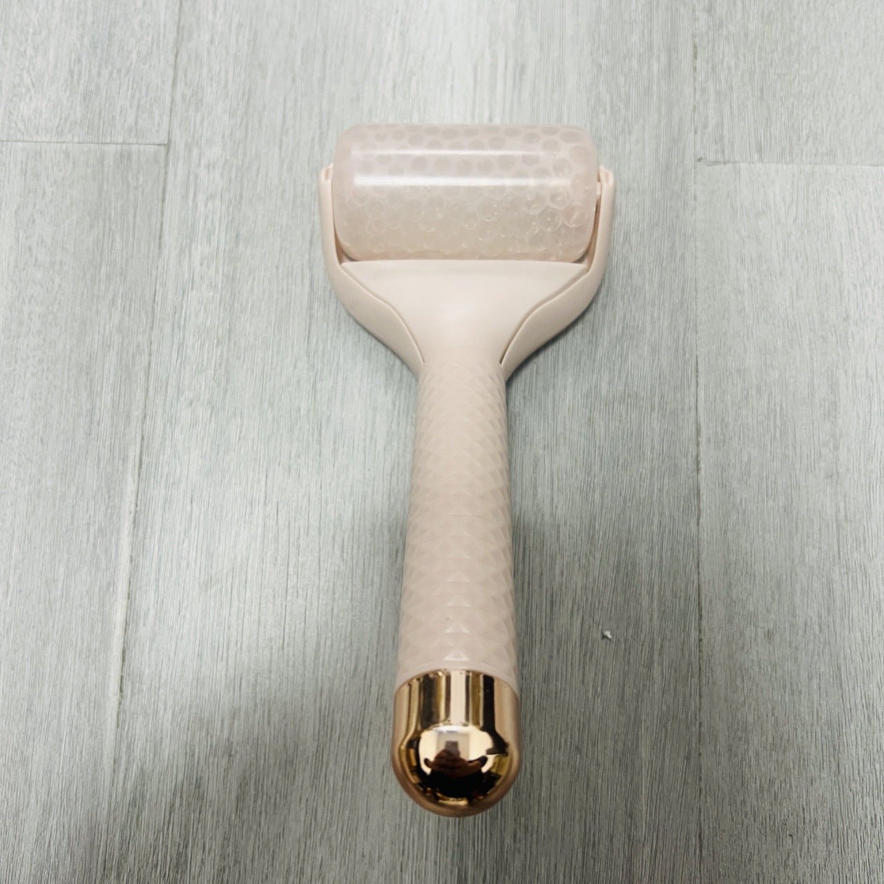 Beauty Ice Roller Facial Massage Tool - BrandedPieces' shop